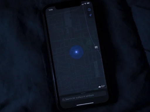 Apple Will Let You Secretly Pause Location Sharing With Your Mom Until Midnight