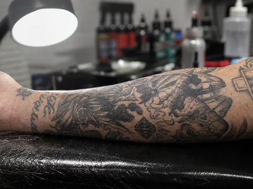 Scientists Find Tattooed People Have 29% Higher Melanoma Risk, Remain Tattooed
